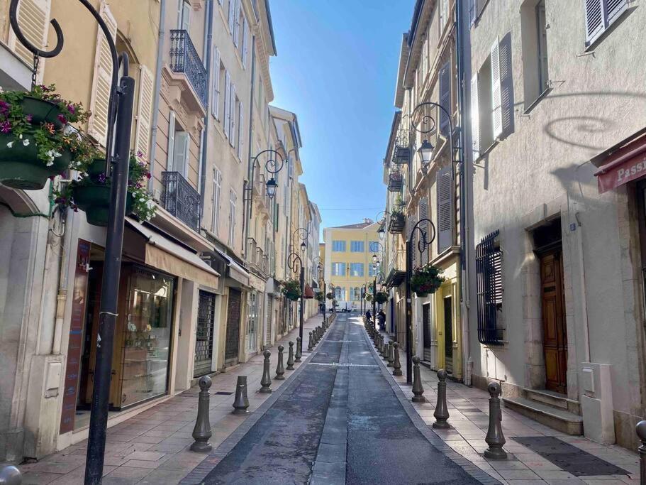 Au Coeur Du Viel Antibes - Cosy Appartement 外观 照片